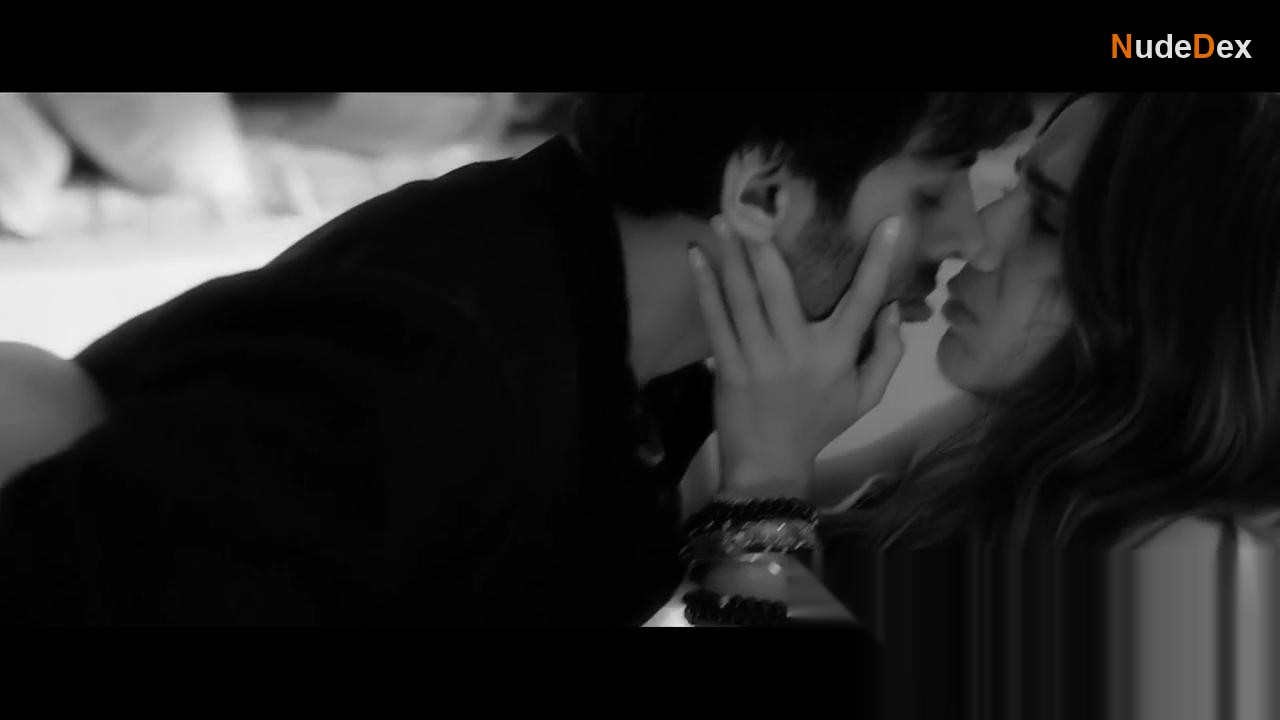 Sara Ali Khan in Love Aaj Kal, photo 6