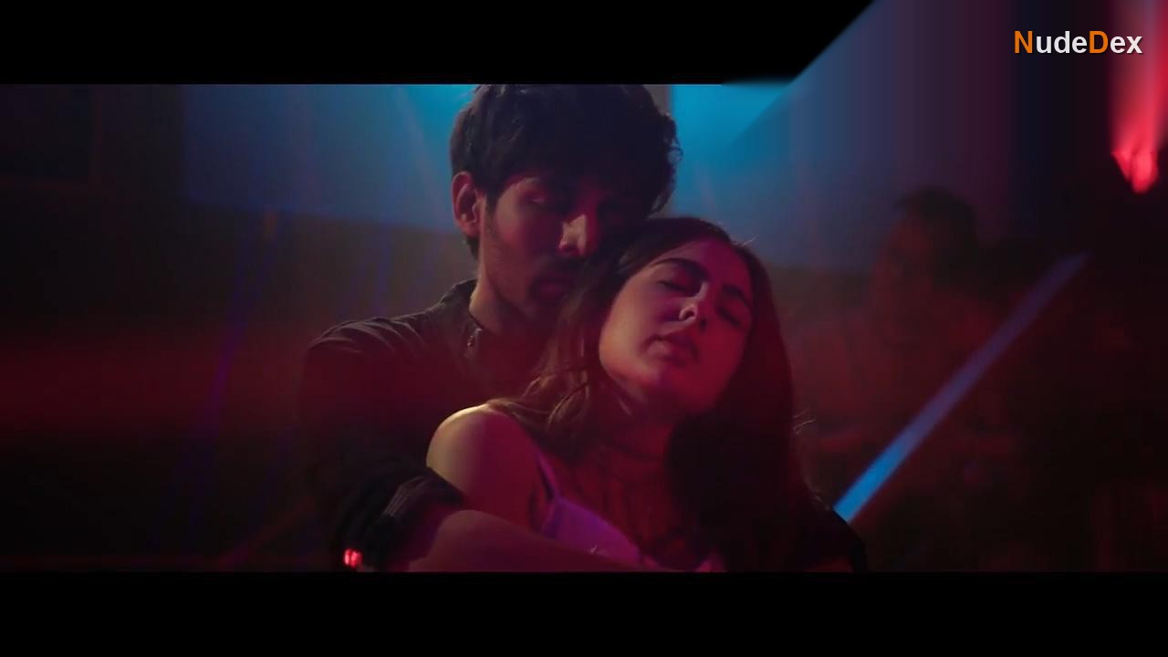 Sara Ali Khan in Love Aaj Kal, photo 11