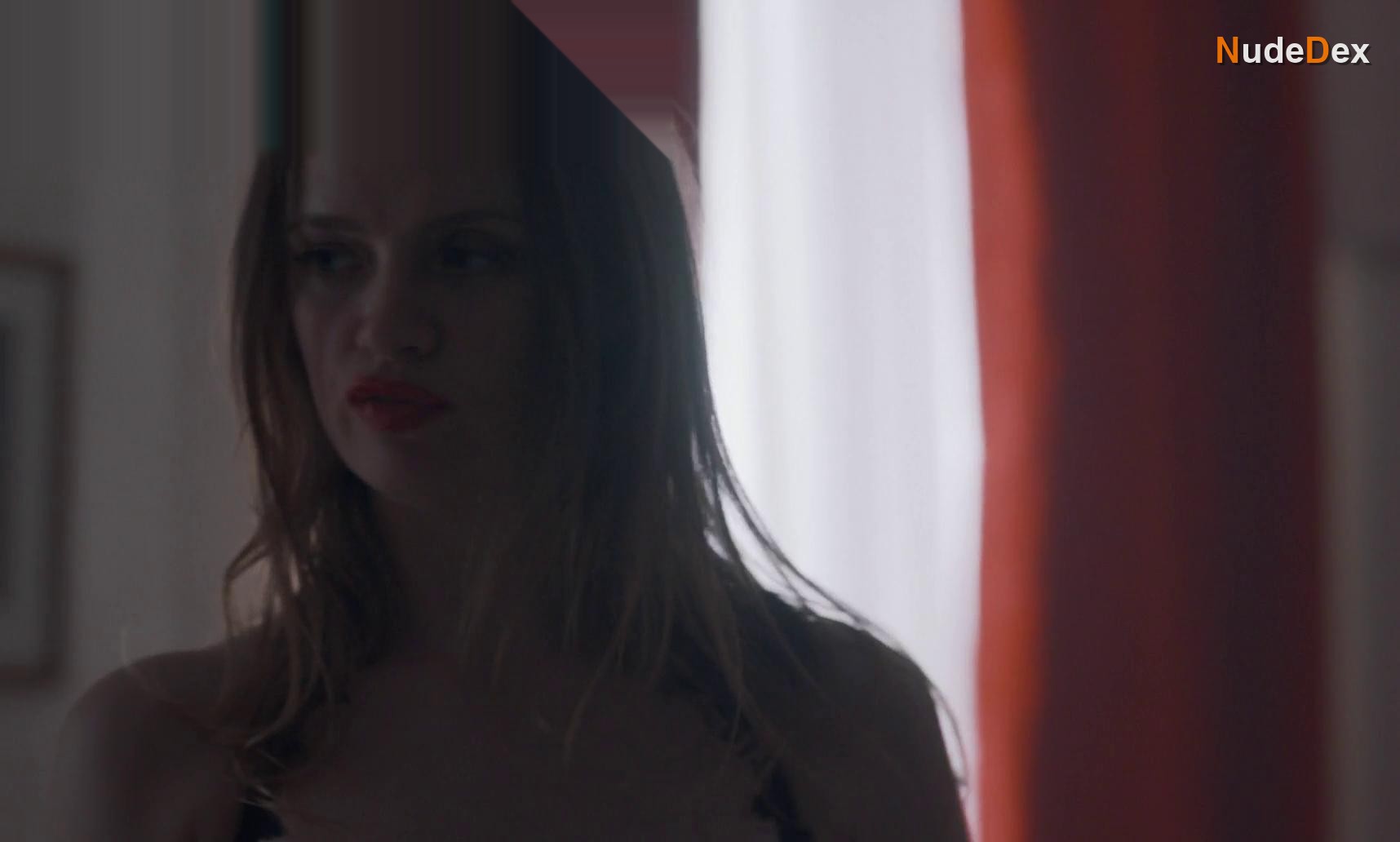 Working Girls in Working Girls, photo 3