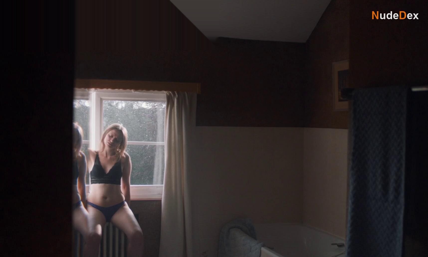 Working Girls in Working Girls, photo 8