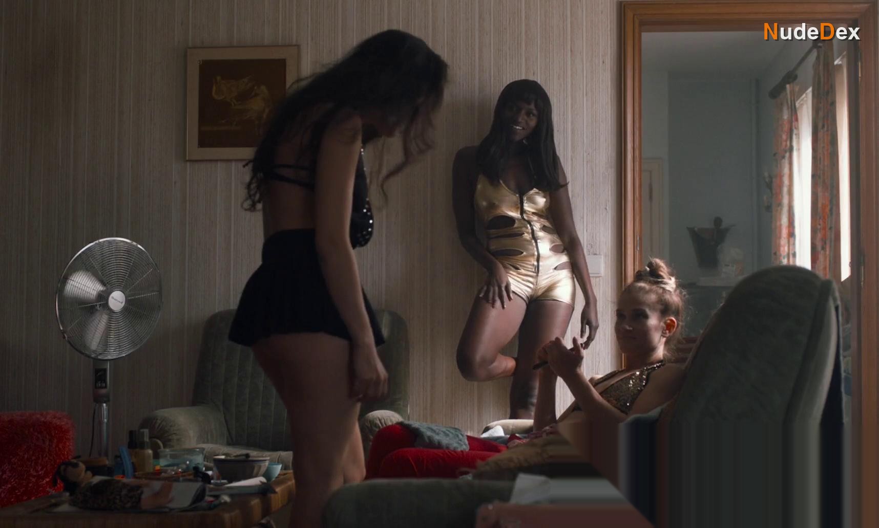 Working Girls in Working Girls, photo 20
