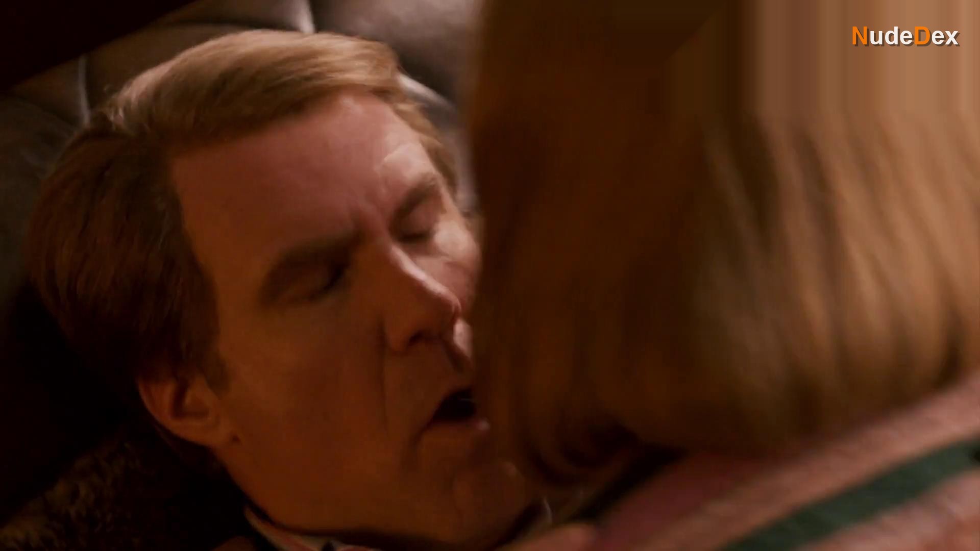 Sarah Baker in The Campaign, photo 1