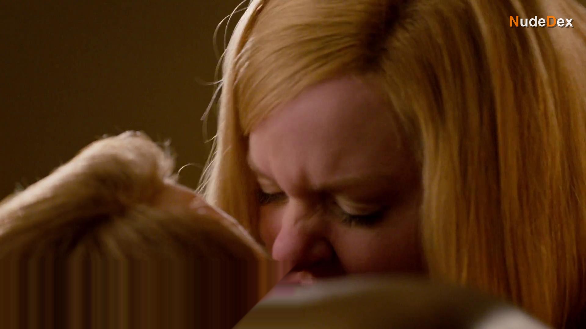 Sarah Baker in The Campaign, photo 2