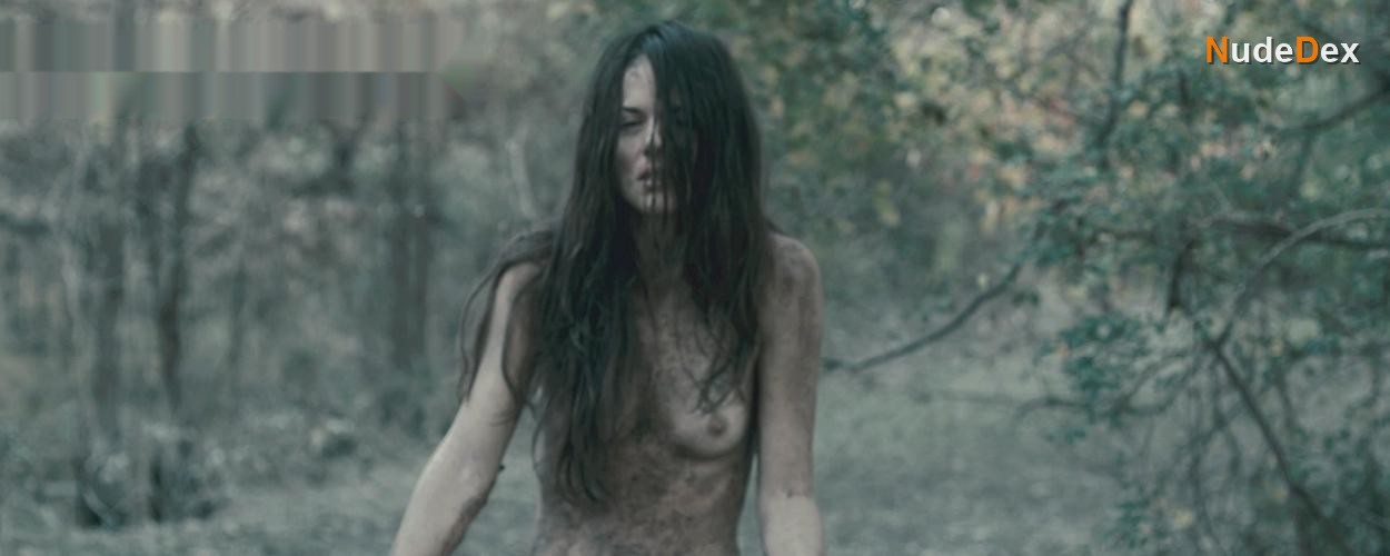 Sarah Butler in I Spit On Your Grave: Unrated, photo 9