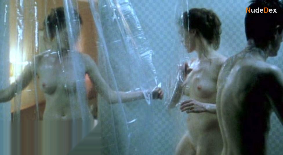 Sarah Pratt in Brief Crossing, photo 4