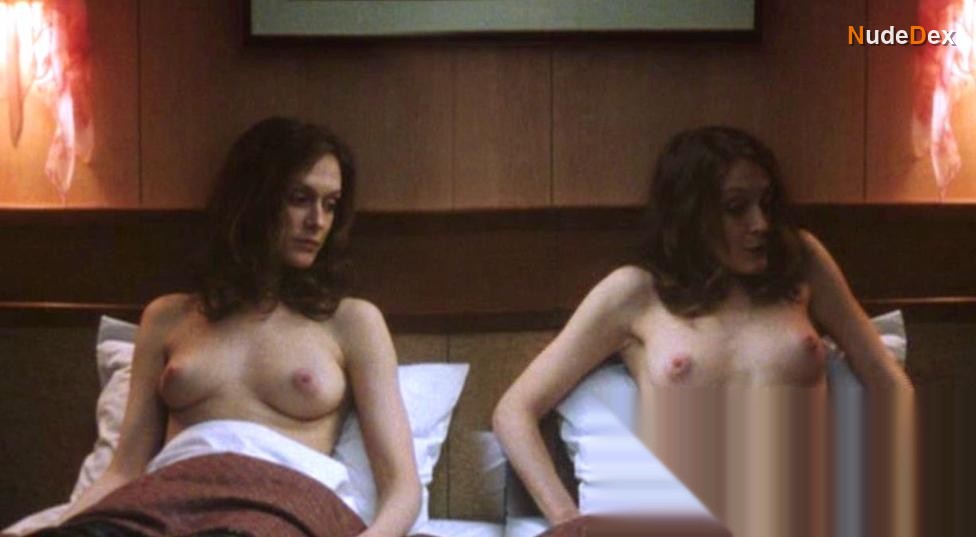 Sarah Pratt in Brief Crossing, photo 8