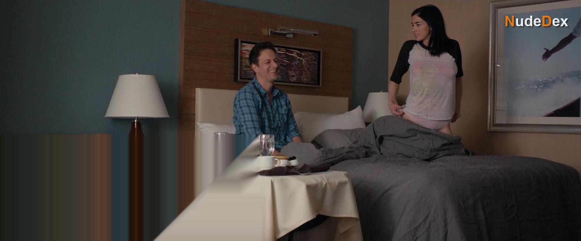 Sarah Silverman in I Smile Back, photo 63