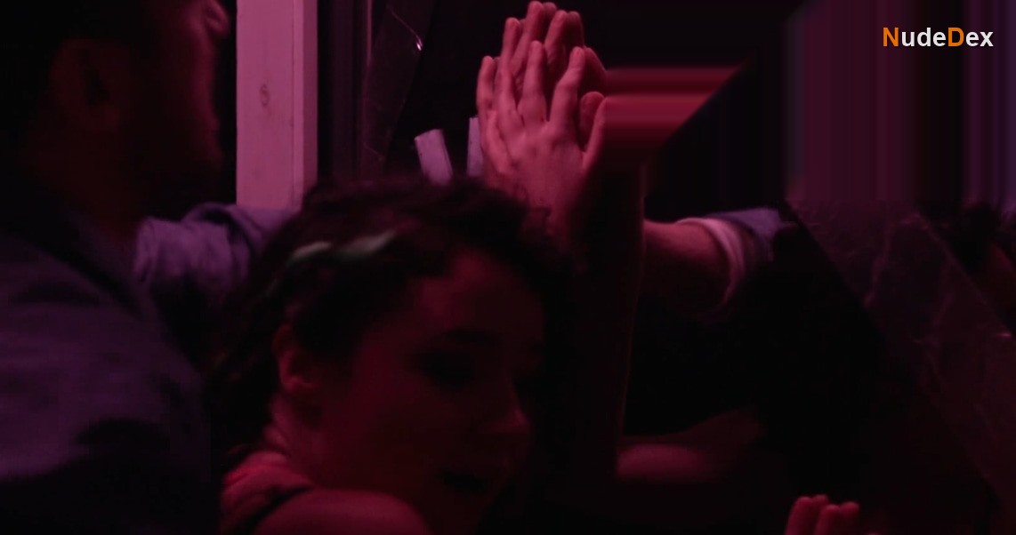 Sarah Steele in Permission, photo 4