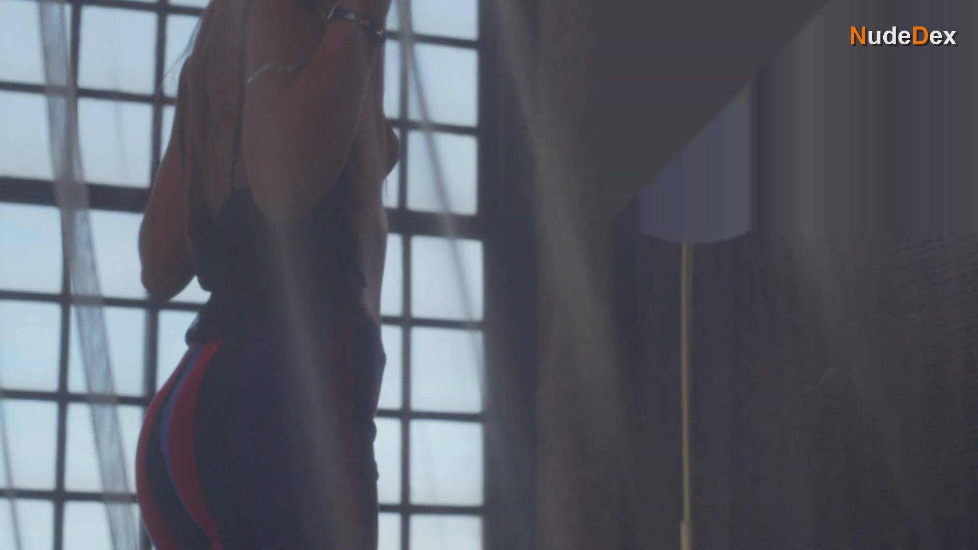 Sara Matos in Sangue Oculto, photo 3