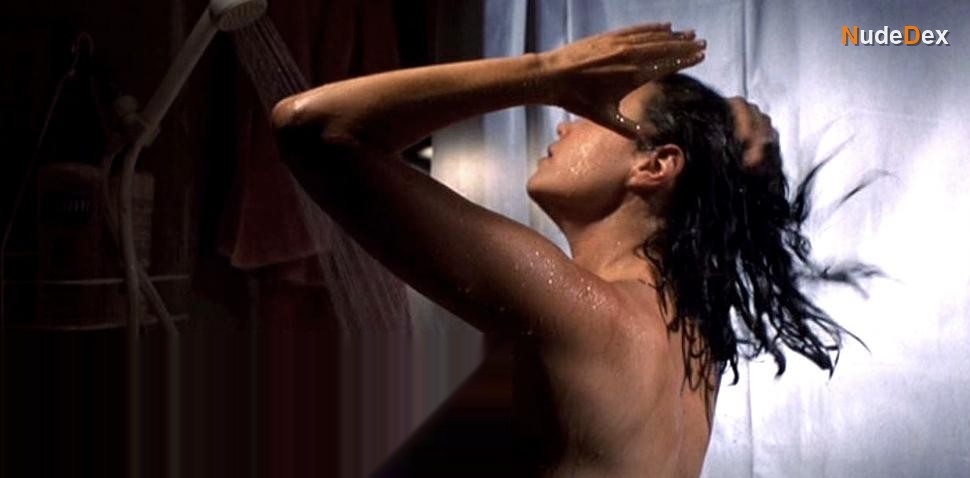 Sara Mornell in Python, photo 7