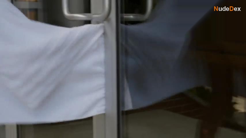 Sara Waisglass in Degrassi Next Class, photo 30