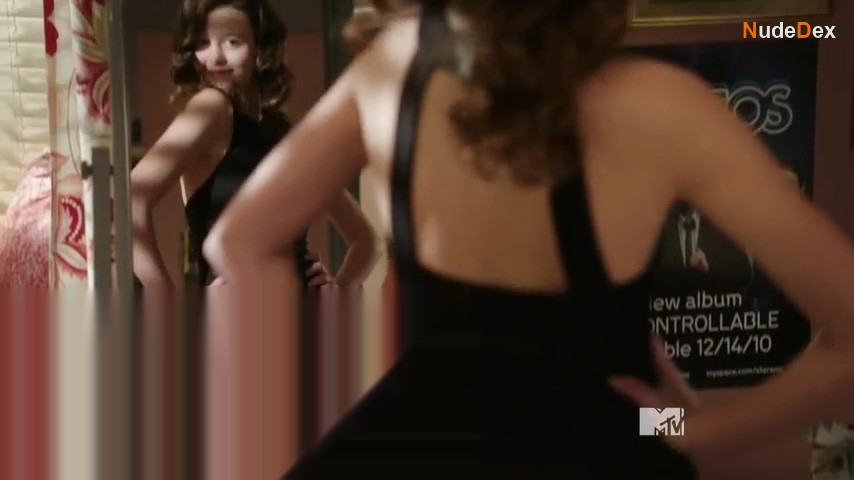 Sara Waisglass in Degrassi: The Next Generation, photo 4