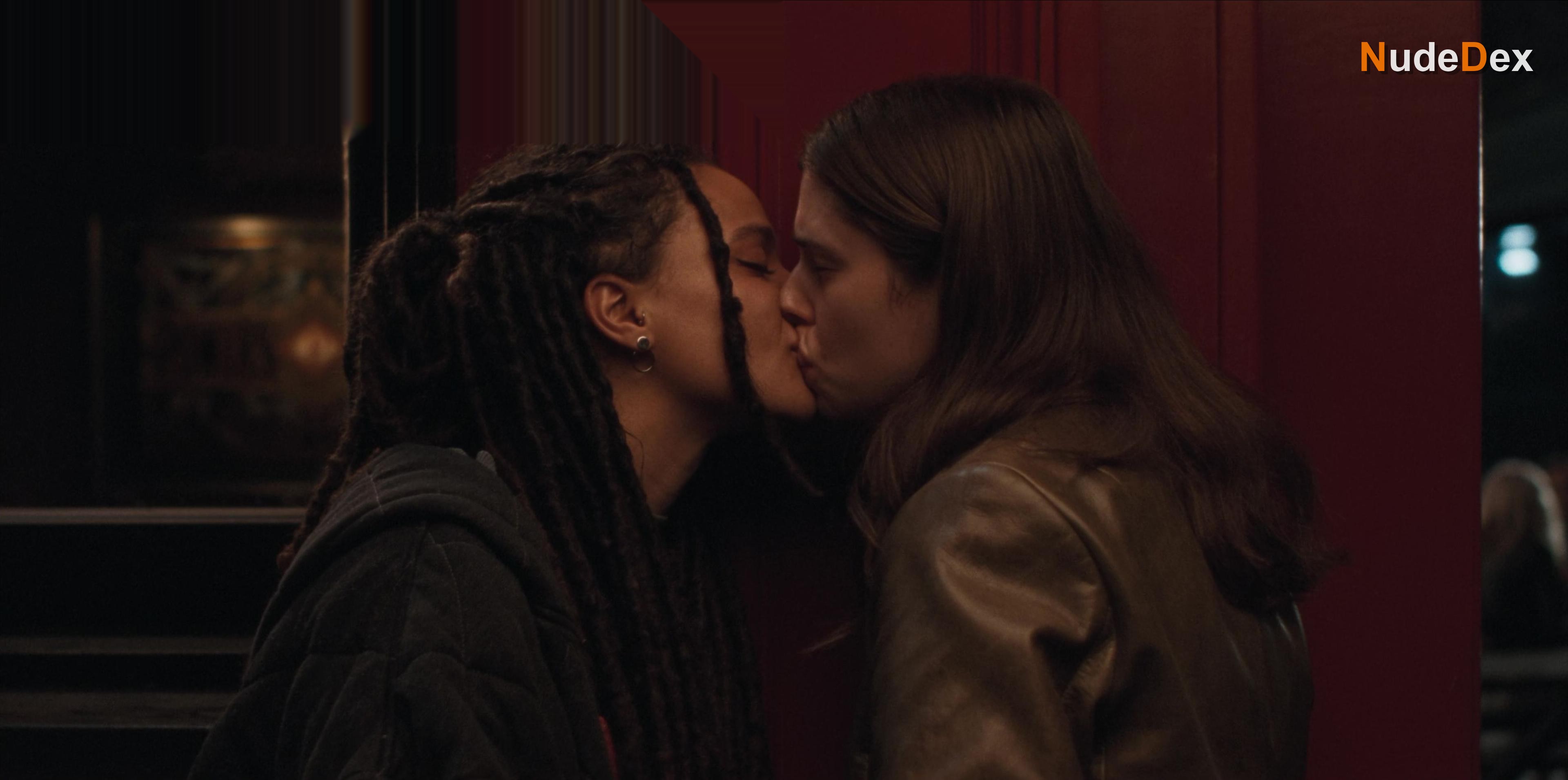 Sasha Lane