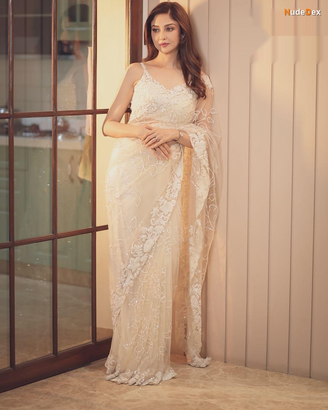 Saumya Tandon in Bhabhi Ji Ghar Par Akeli Hai, photo 50