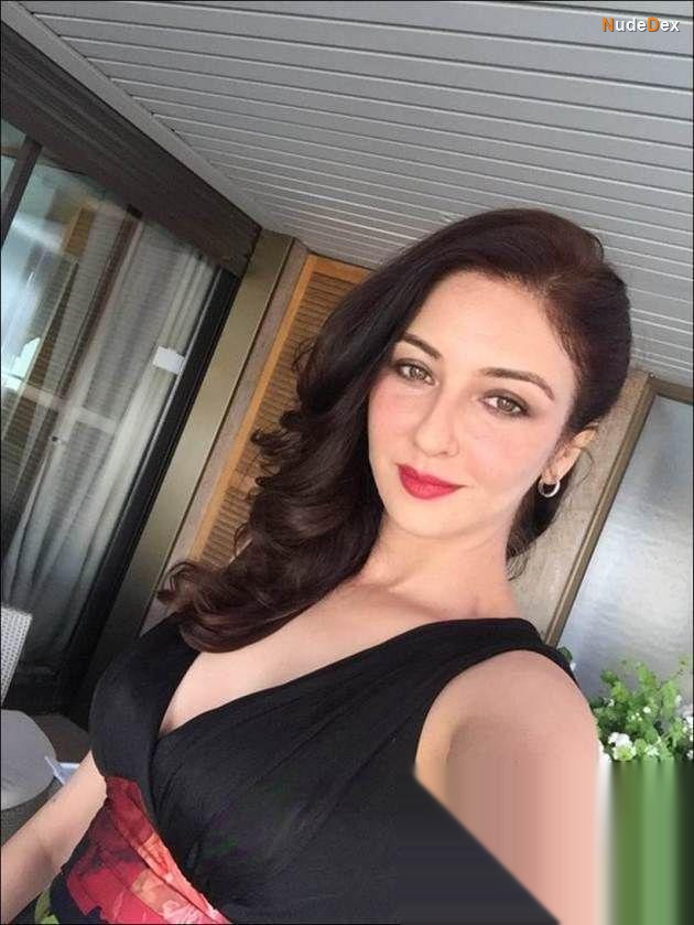 Saumya Tandon in Bhabhi Ji Ghar Par Akeli Hai, photo 52