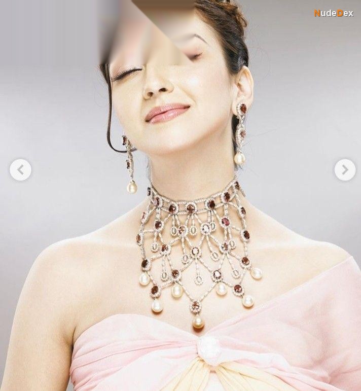 Saumya Tandon in Bhabhi Ji Ghar Par Akeli Hai, photo 80