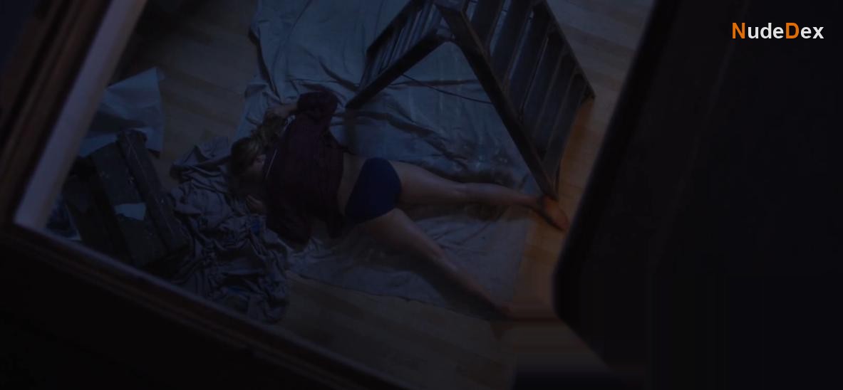 Scottie Thompson in Broken Ghost, photo 3
