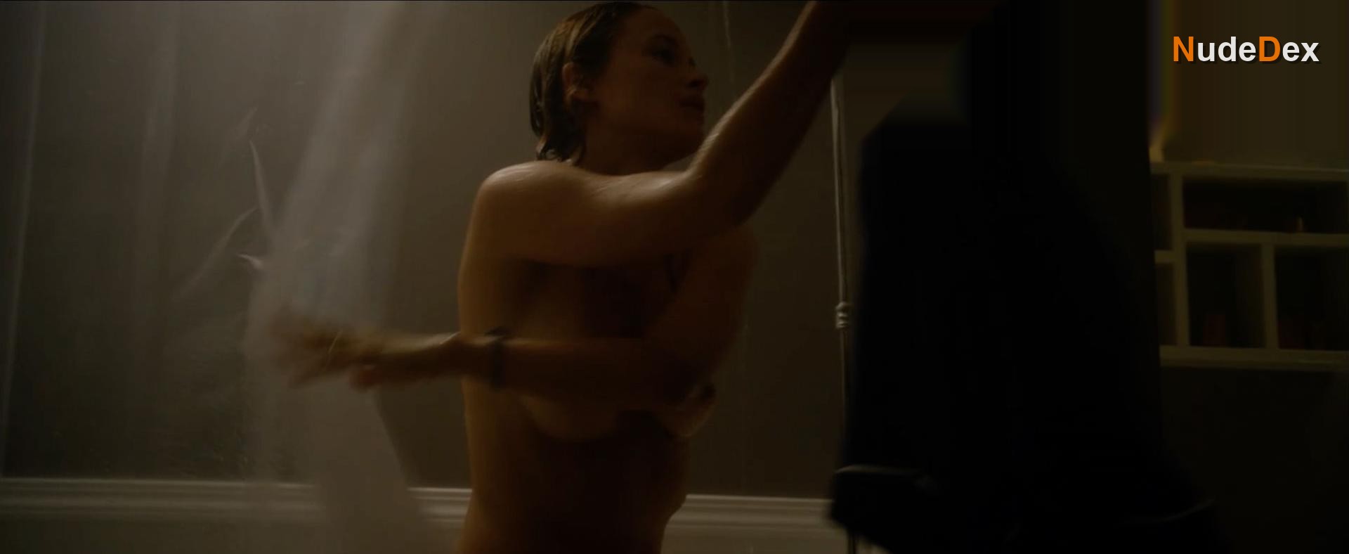 Scottie Thompson in Broken Ghost, photo 5