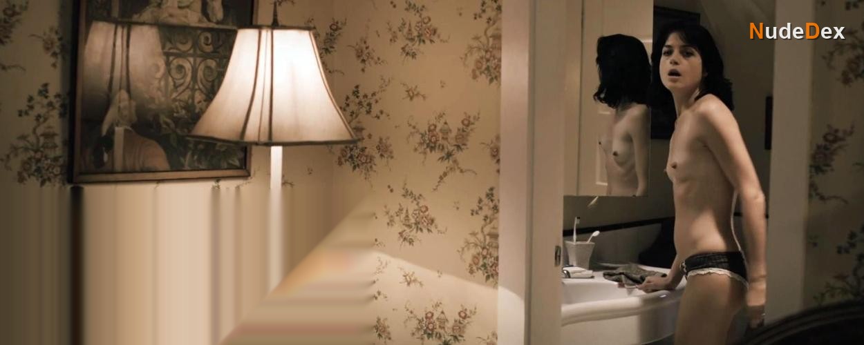 Selma Blair in In Their Skin, photo 8