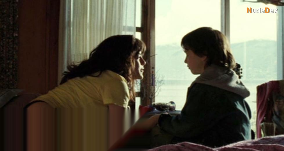 Selma Blair in The Fog, photo 1