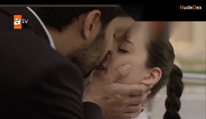 Sera Tokdemir in Cakallarla Dans 3 Sifir Sikinti, photo 6