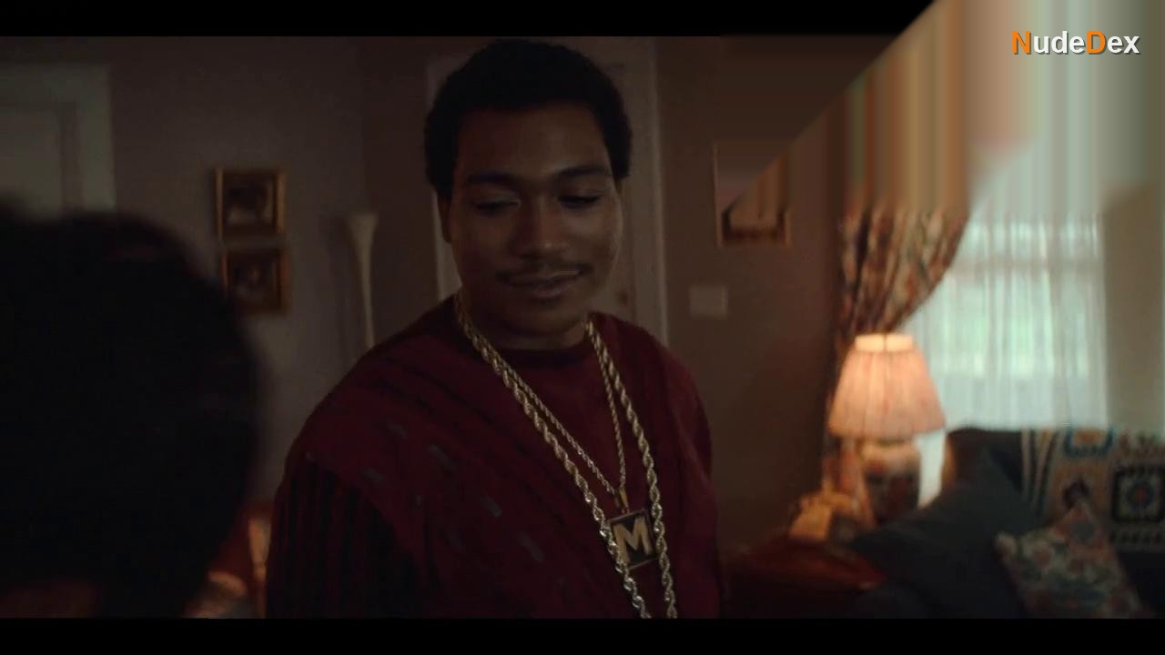 Serayah in Bmf, photo 3