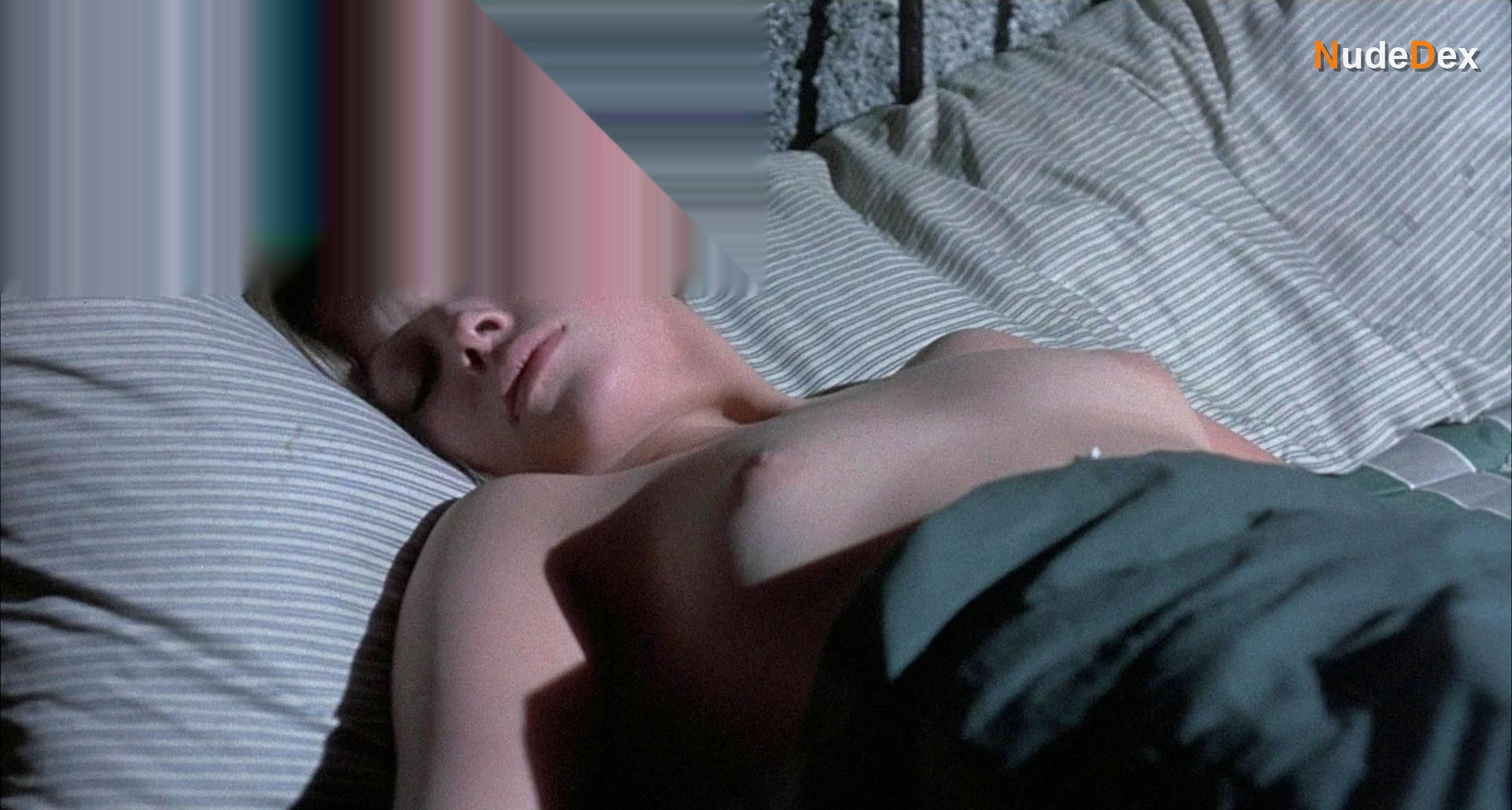 Seretta Wilson in Tower Of Evil, photo 4