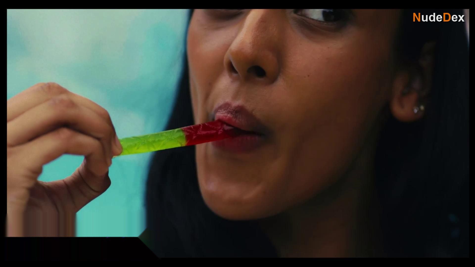 Shabana Azeez in Birdeater, photo 4