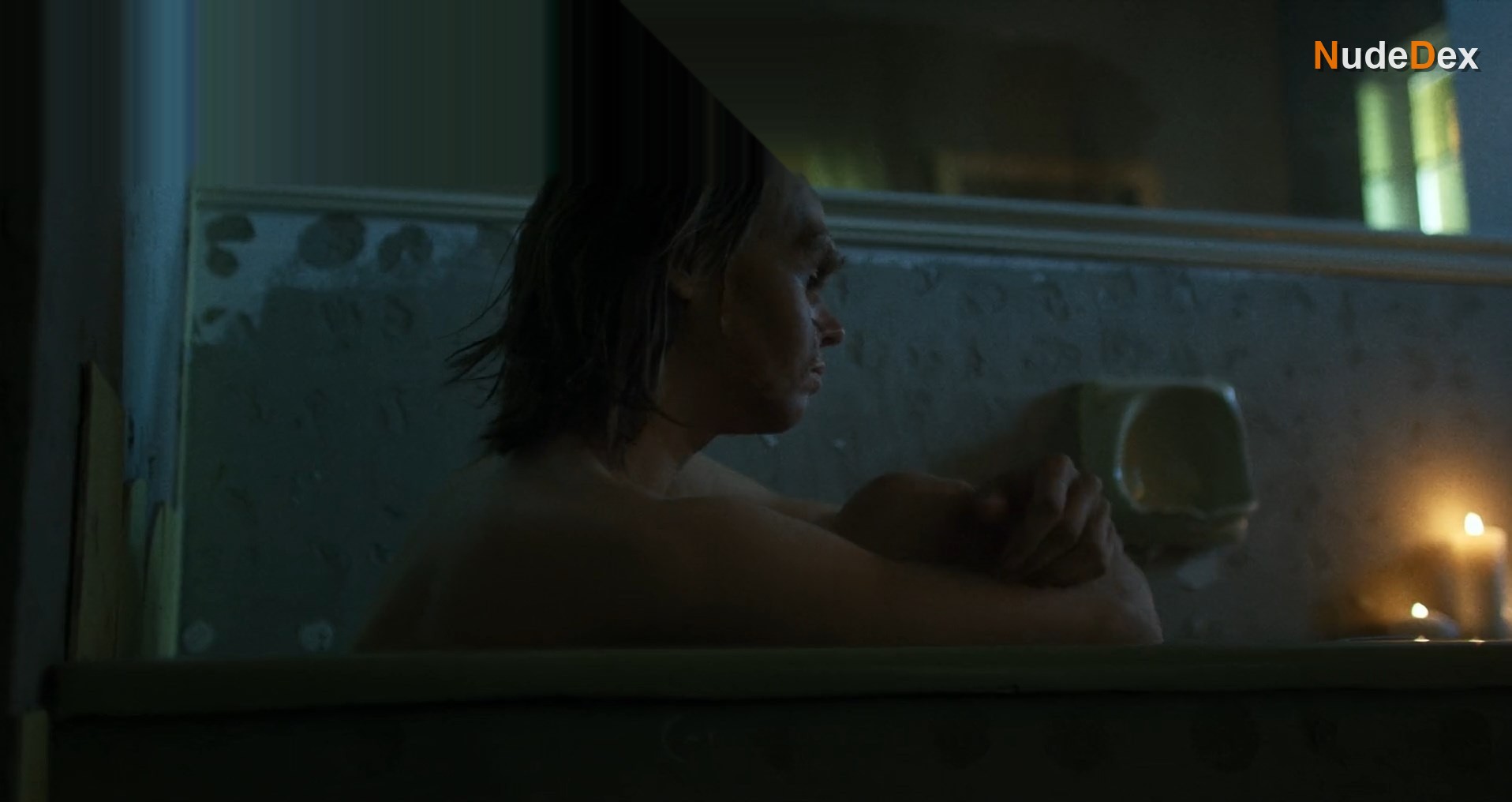 Shannon Esra in Do Your Worst, photo 1