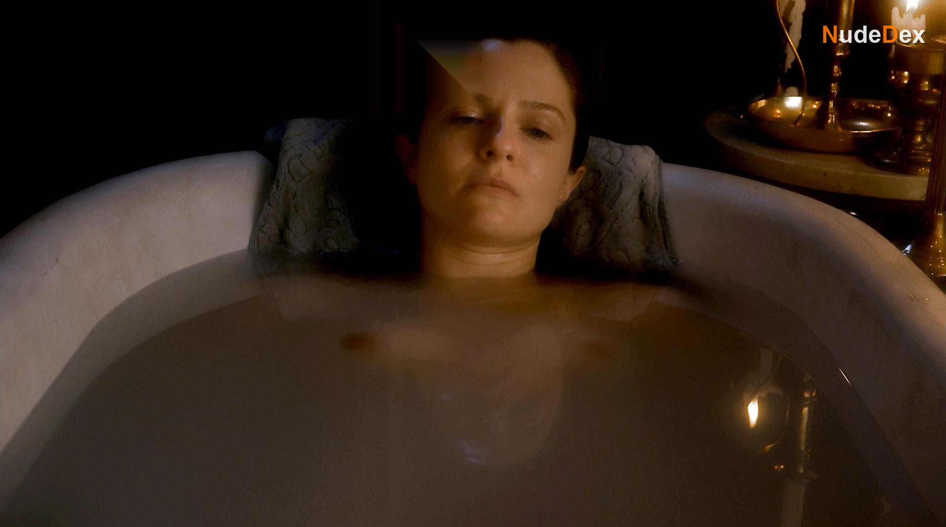 Shannon Lucio in Unsorted, photo 5