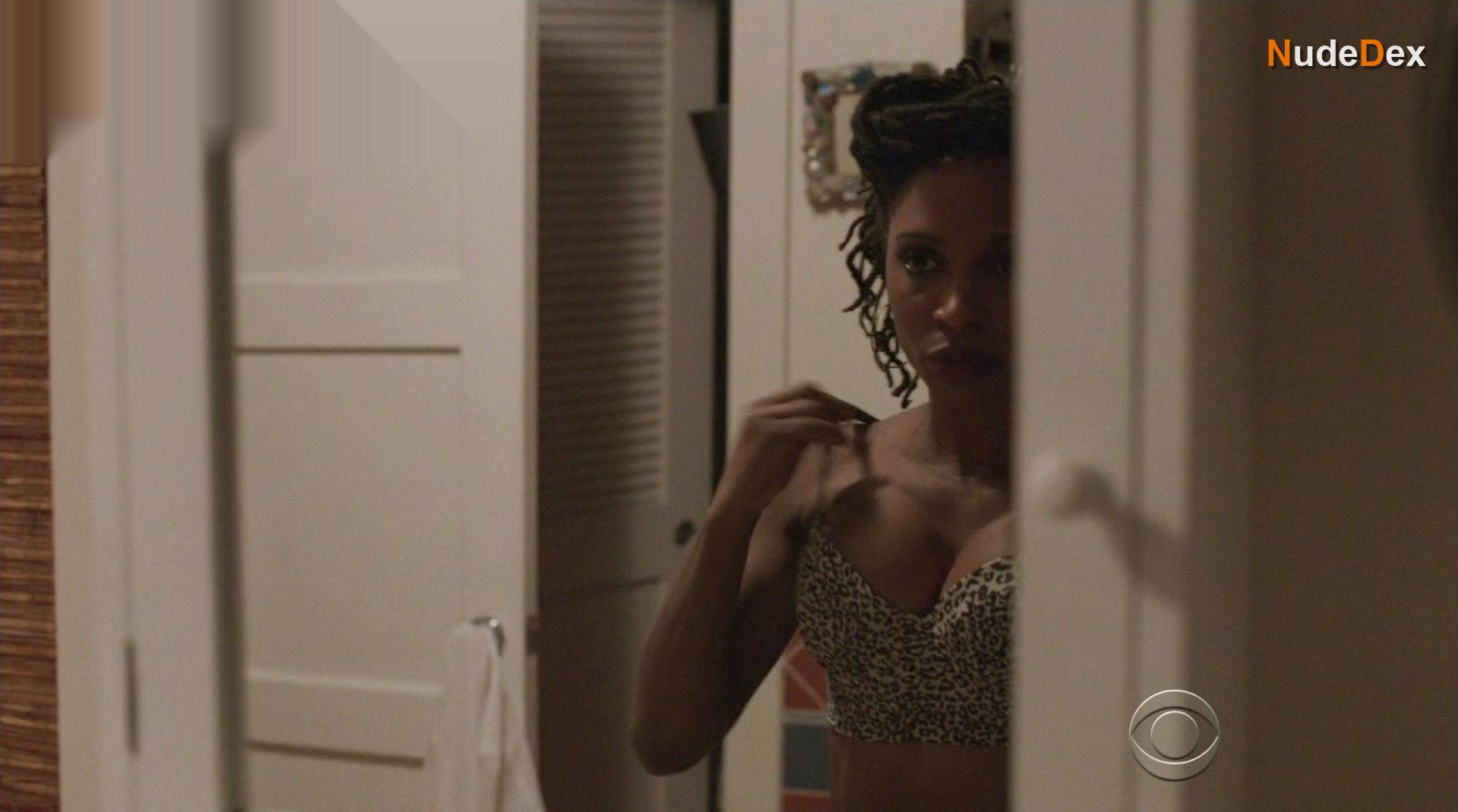 Shanola Hampton in Stalker, photo 2
