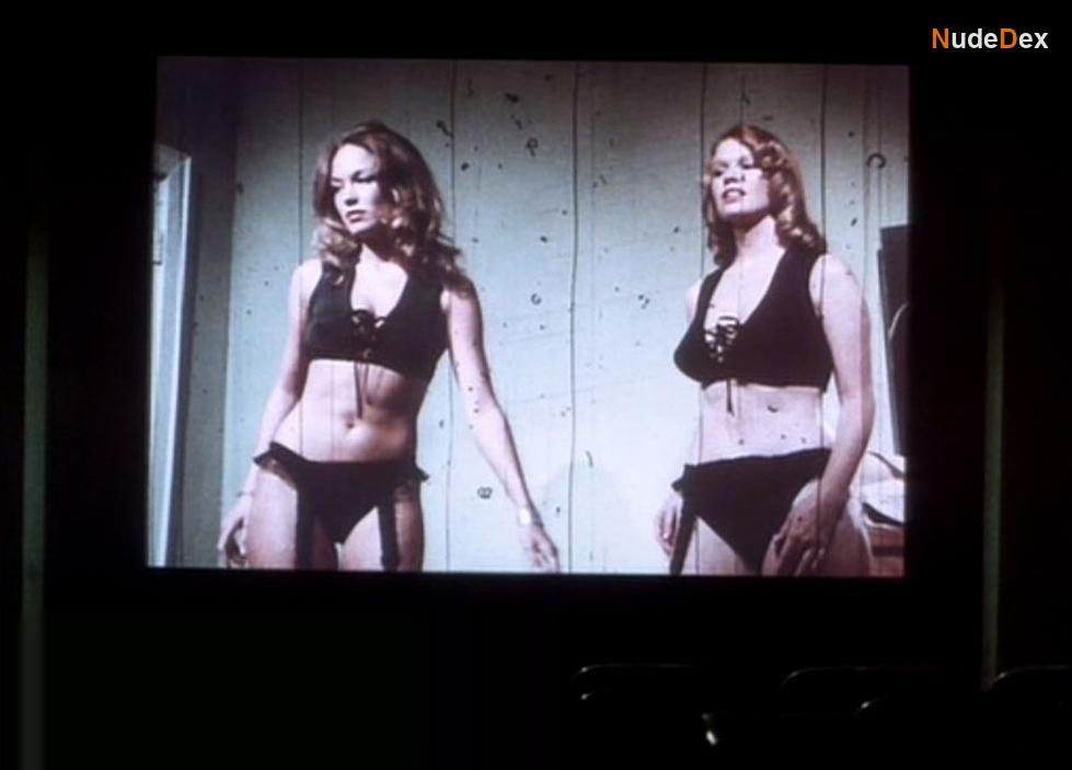 Sharon Kelly in Hustle, photo 5