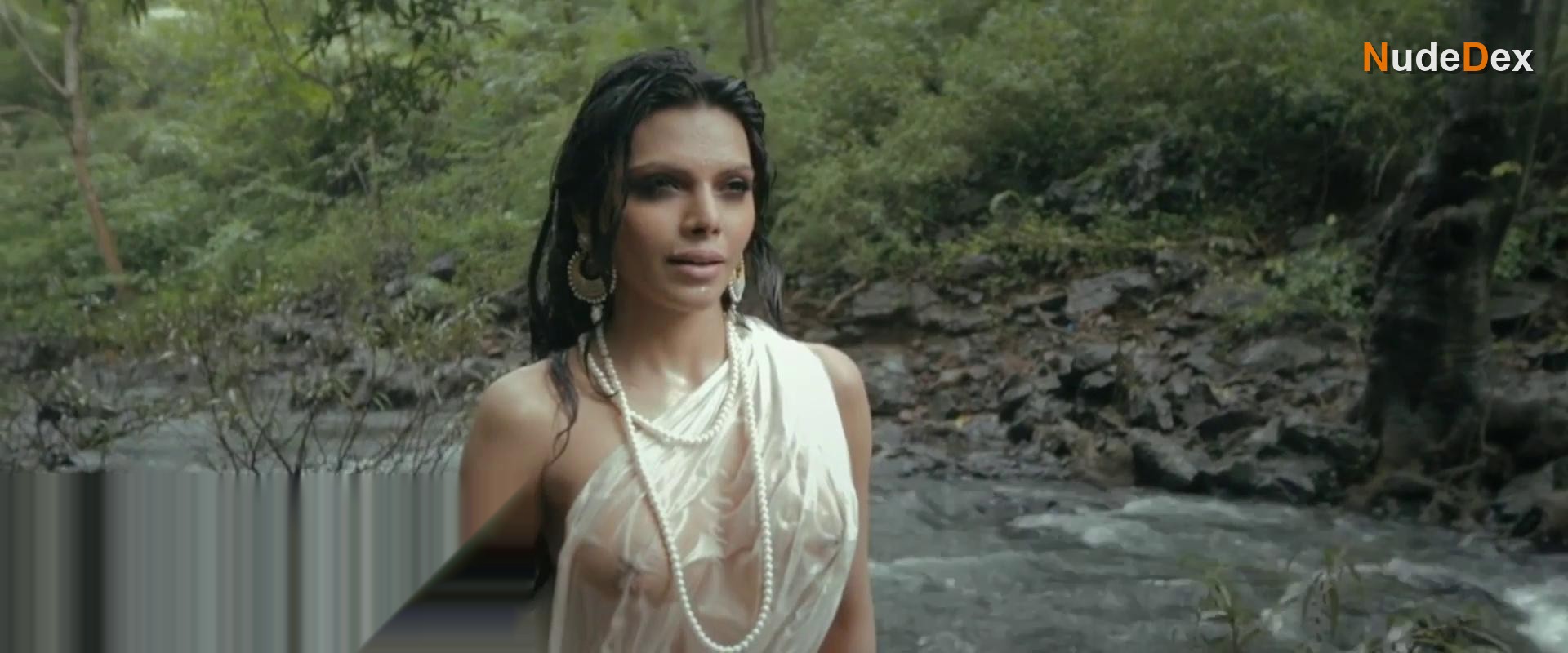 Sherlyn Chopra in Kamasutra 3d, photo 19