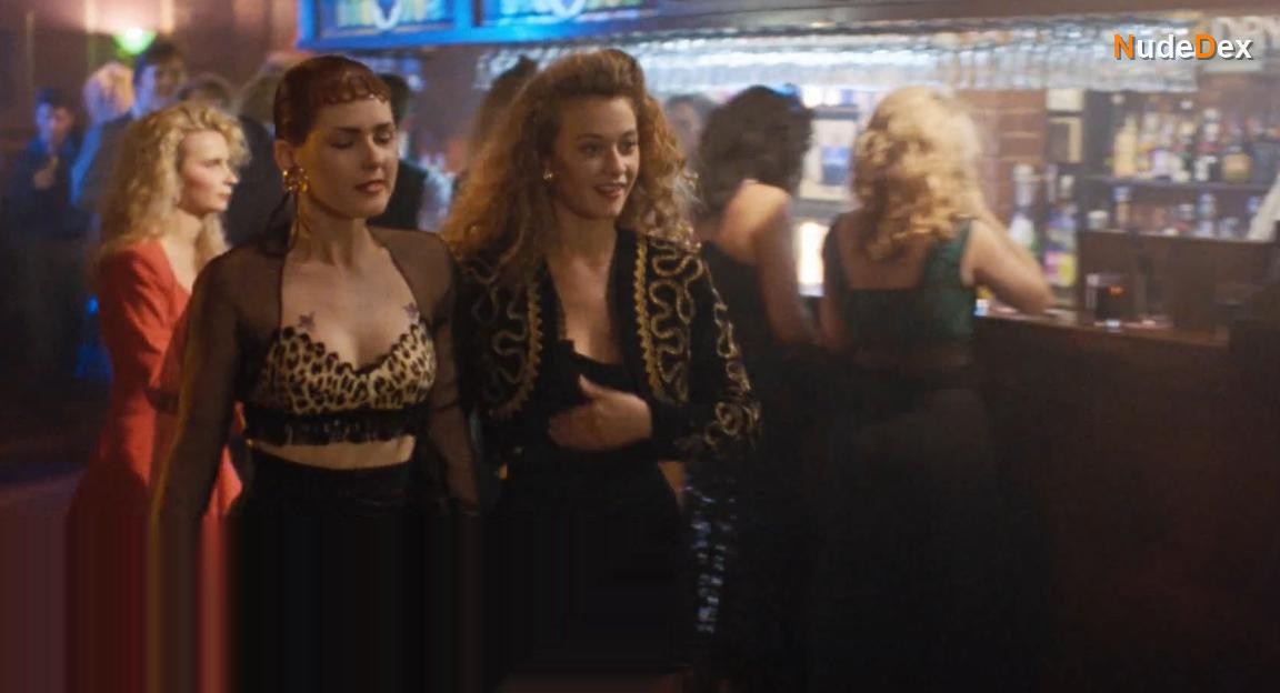 Sheryl Munks in The Big Steal, photo 2