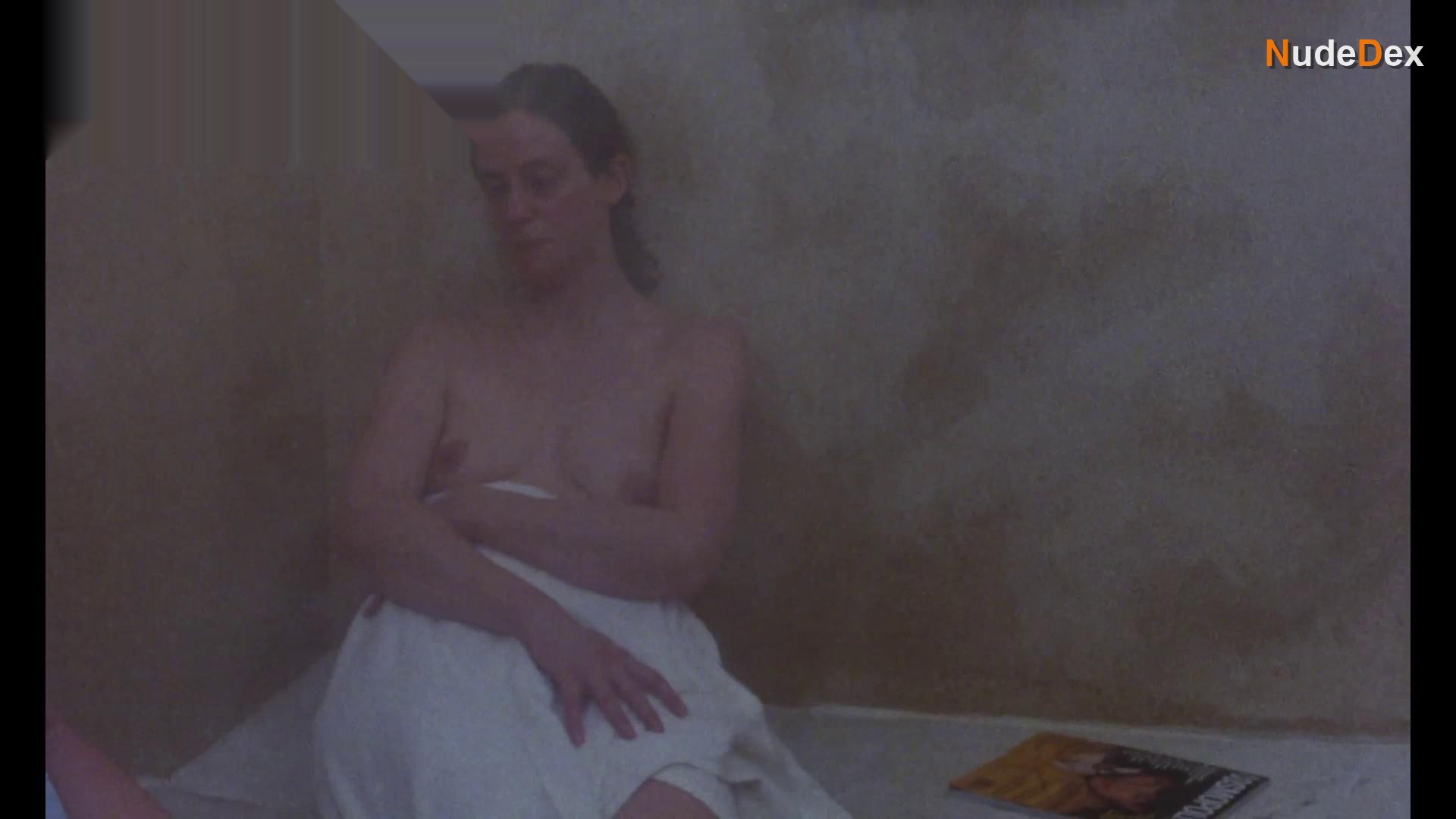 Sian Martin in The Body Beautiful, photo 3