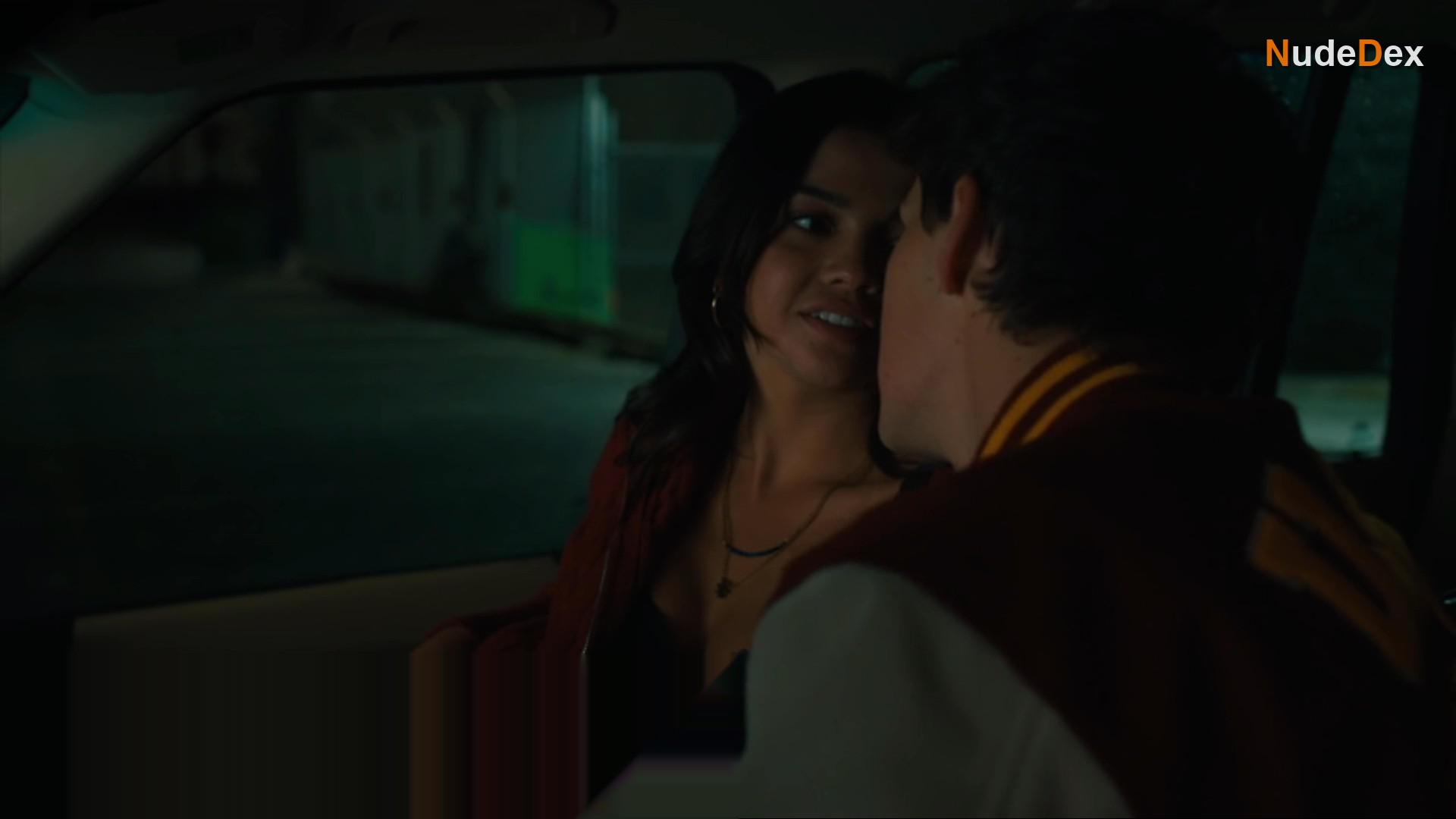 Siena Agudong in Sidelined 2: Intercepted, photo 11