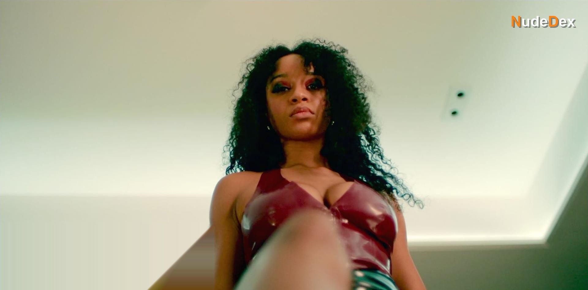 Siena Kelly in Domino Day, photo 6