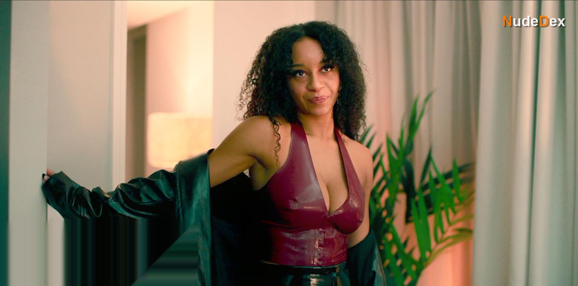 Siena Kelly in Domino Day, photo 17