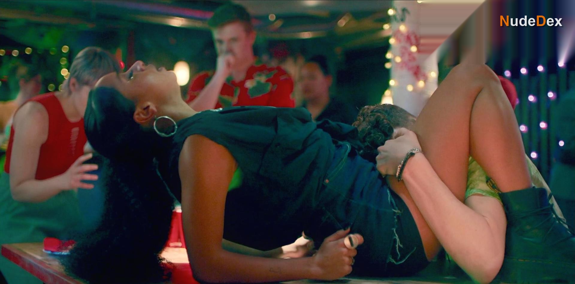 Siena Kelly in Domino Day, photo 19