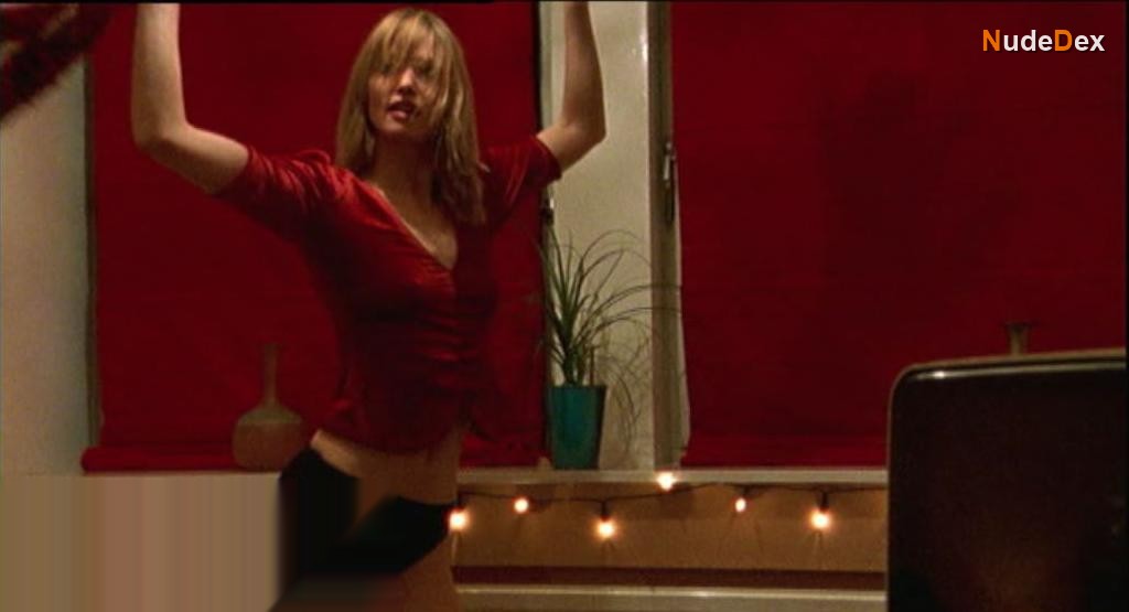 Sienna Guillory in The Principles Of Lust, photo 18