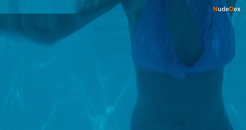 Sienna Miller in Camille, photo 6