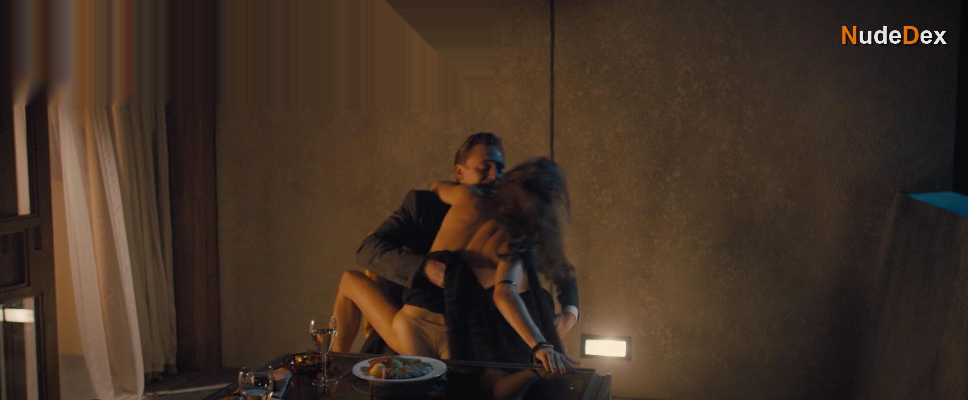 High Rise in High Rise, photo 6