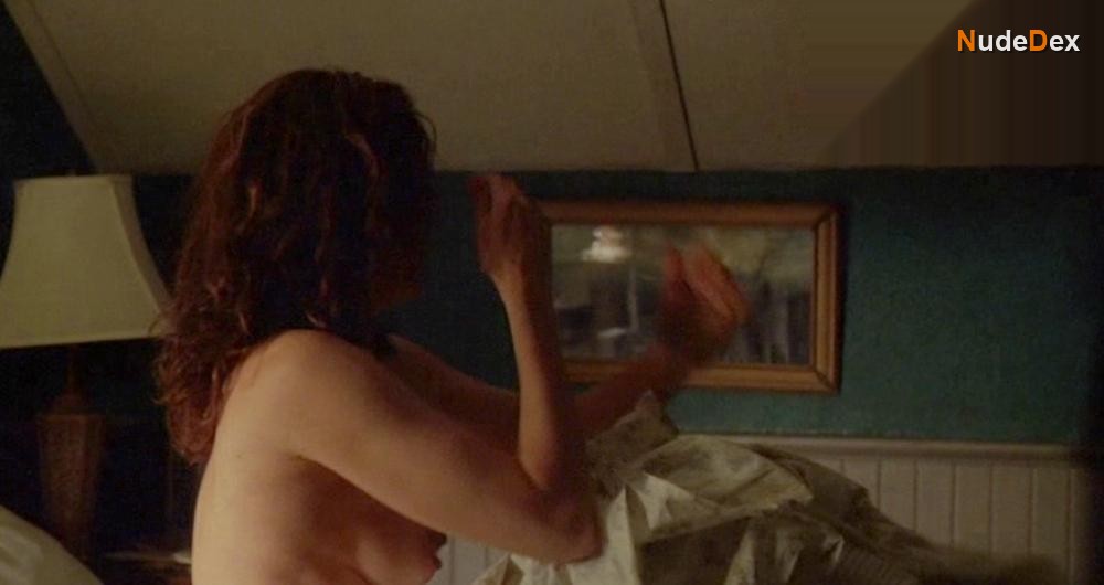 Sigourney Weaver in A Map Of The World, photo 18