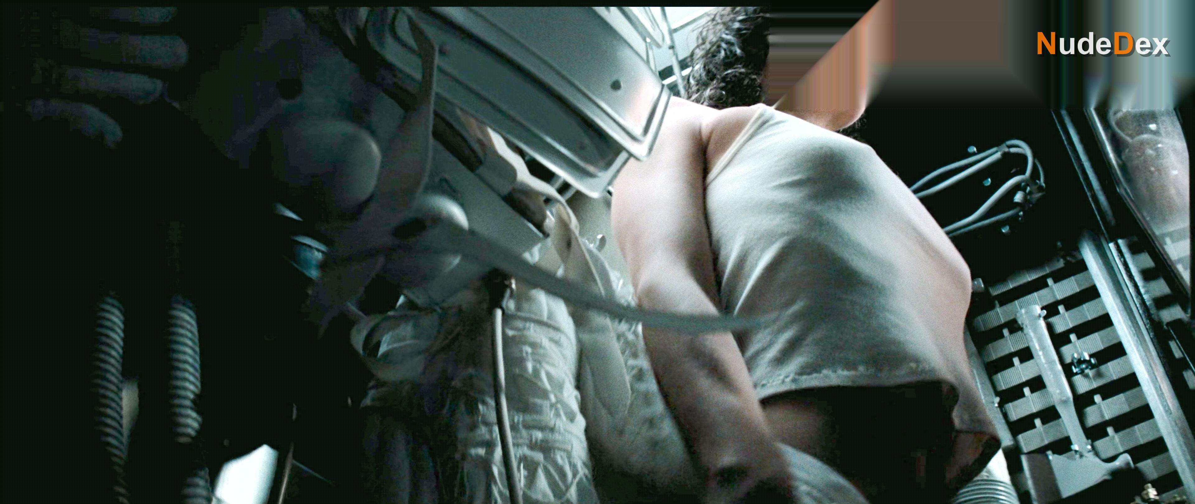 Sigourney Weaver in Alien, photo 15