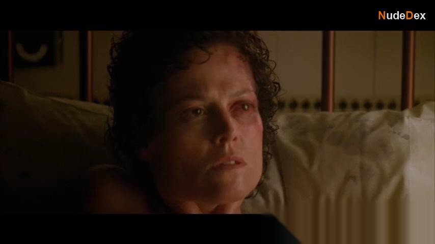 Sigourney Weaver in Alien 3, photo 6