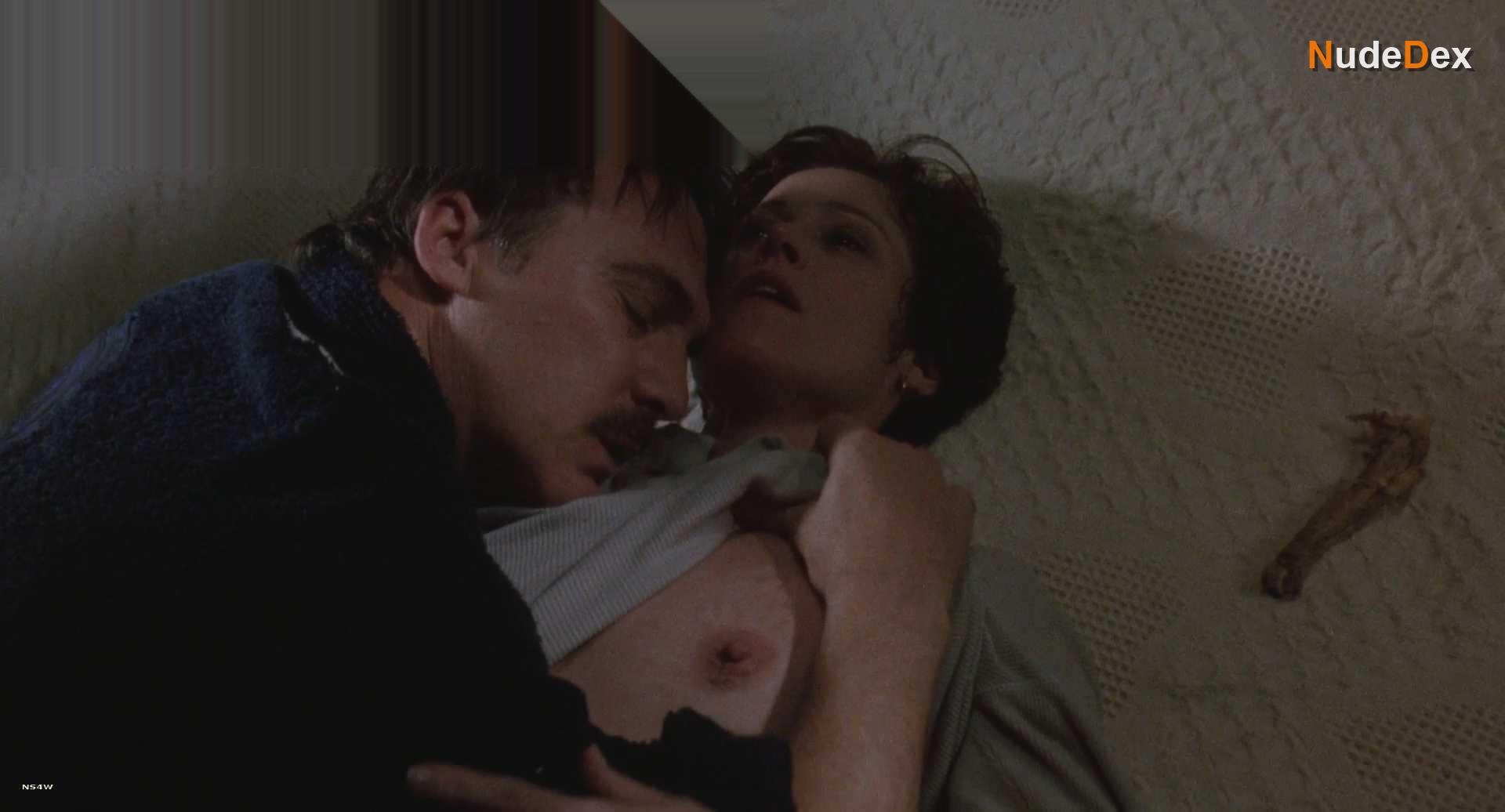 Sigourney Weaver in Death And The Maiden, photo 1