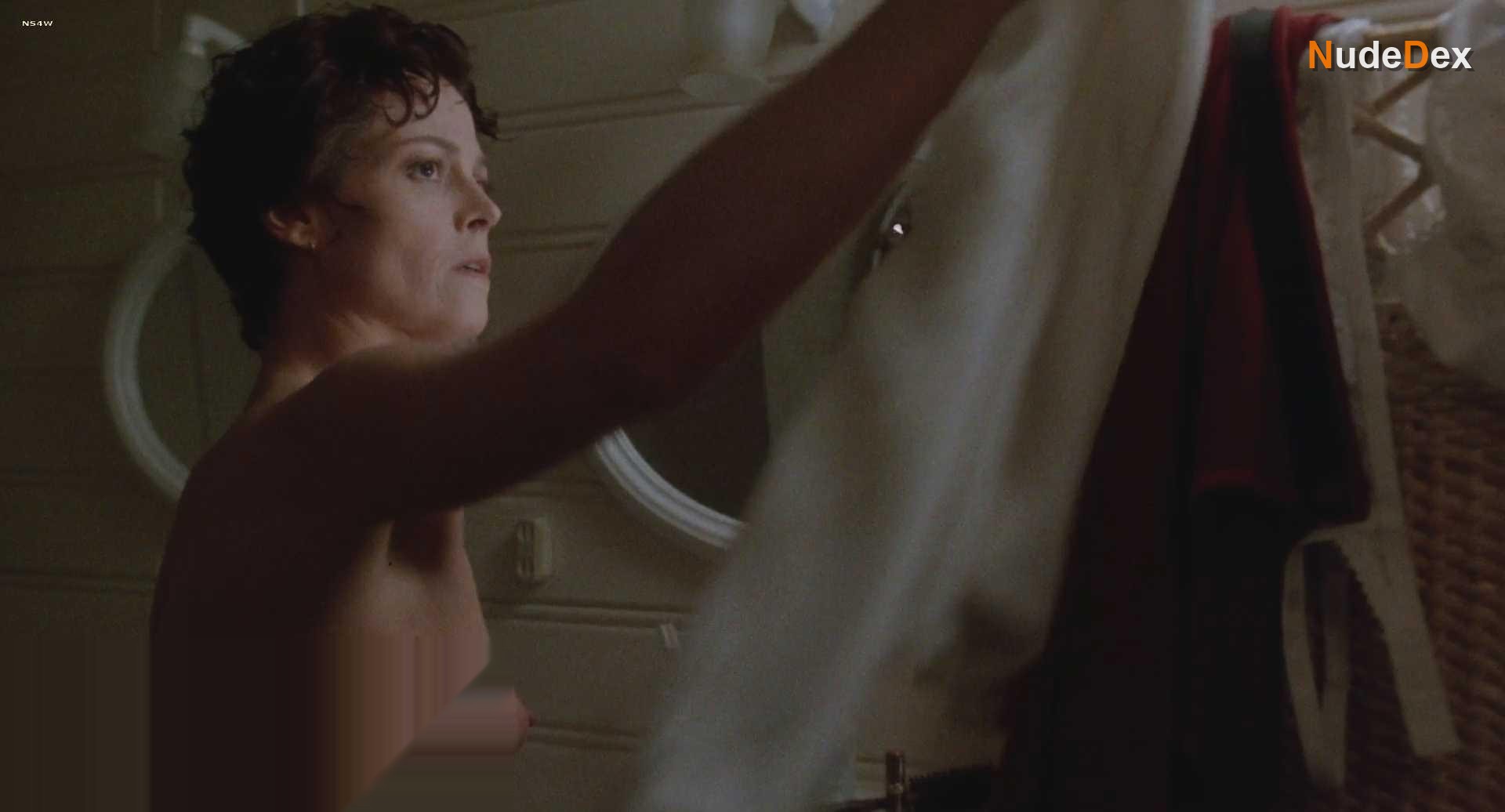 Sigourney Weaver in Death And The Maiden, photo 2