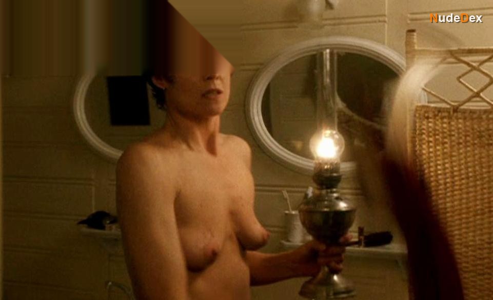 Sigourney Weaver in Death And The Maiden, photo 5