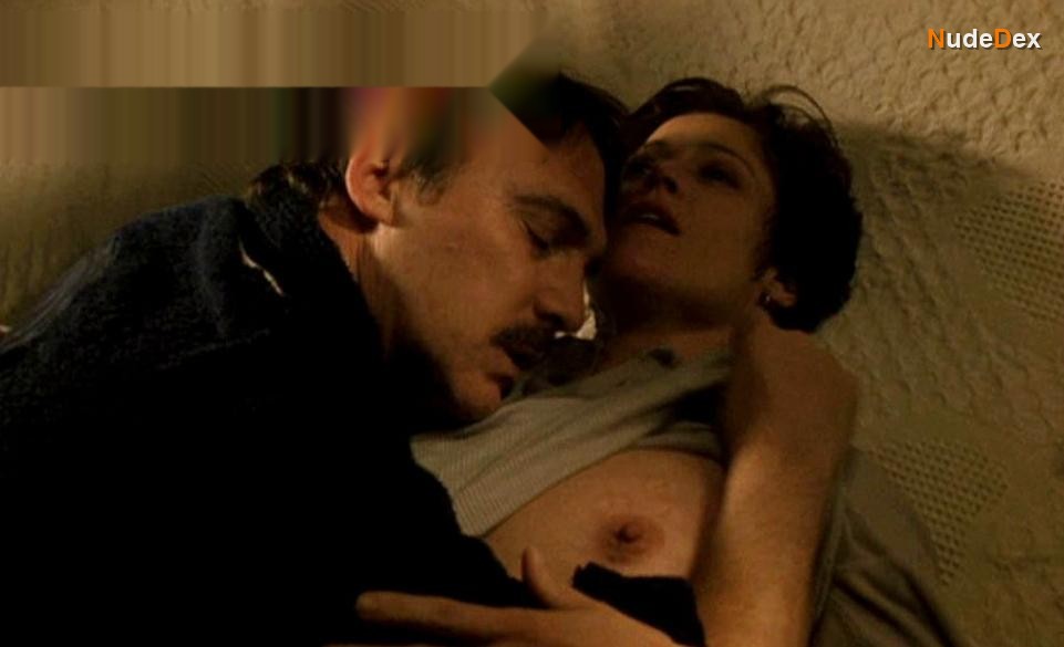 Sigourney Weaver in Death And The Maiden, photo 11