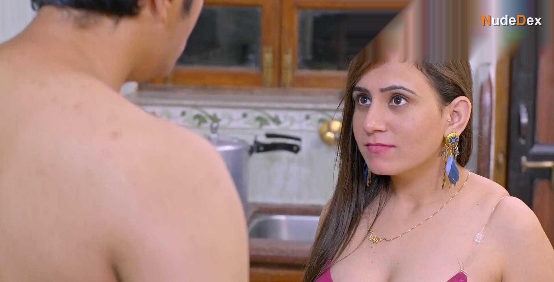 Beautiful House Maid in Beautiful House Maid, photo 4